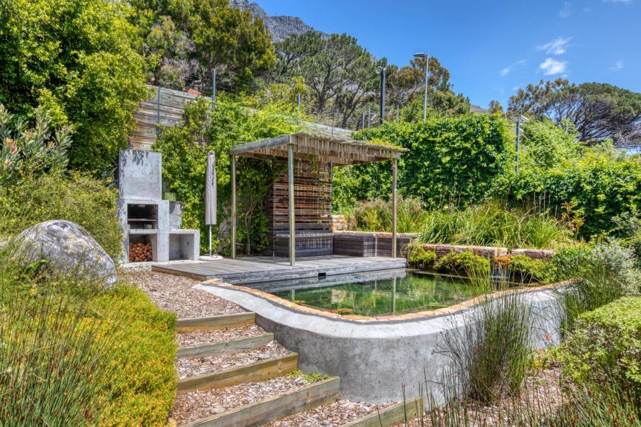 Solar-Powered Mountain Retreat With Natural Pool Kapstadt Exterior foto